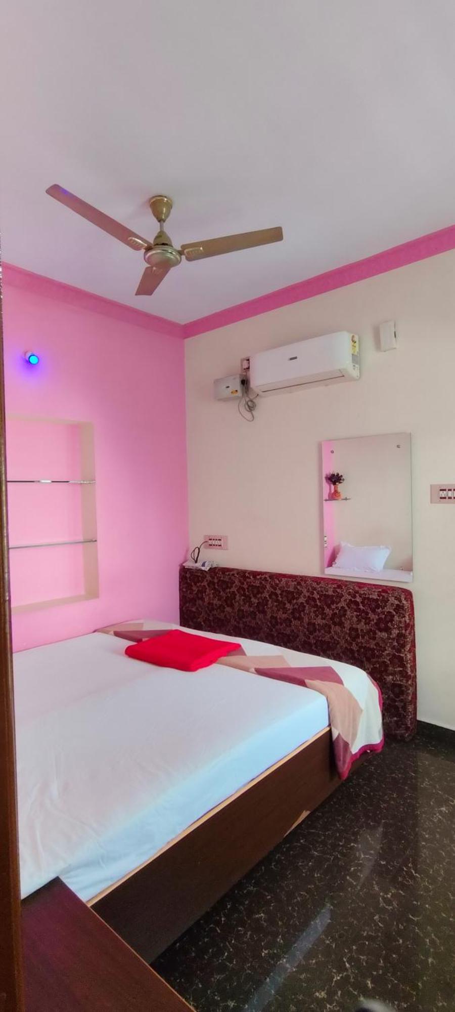 Vinayaka Homestay Hampi Esterno foto