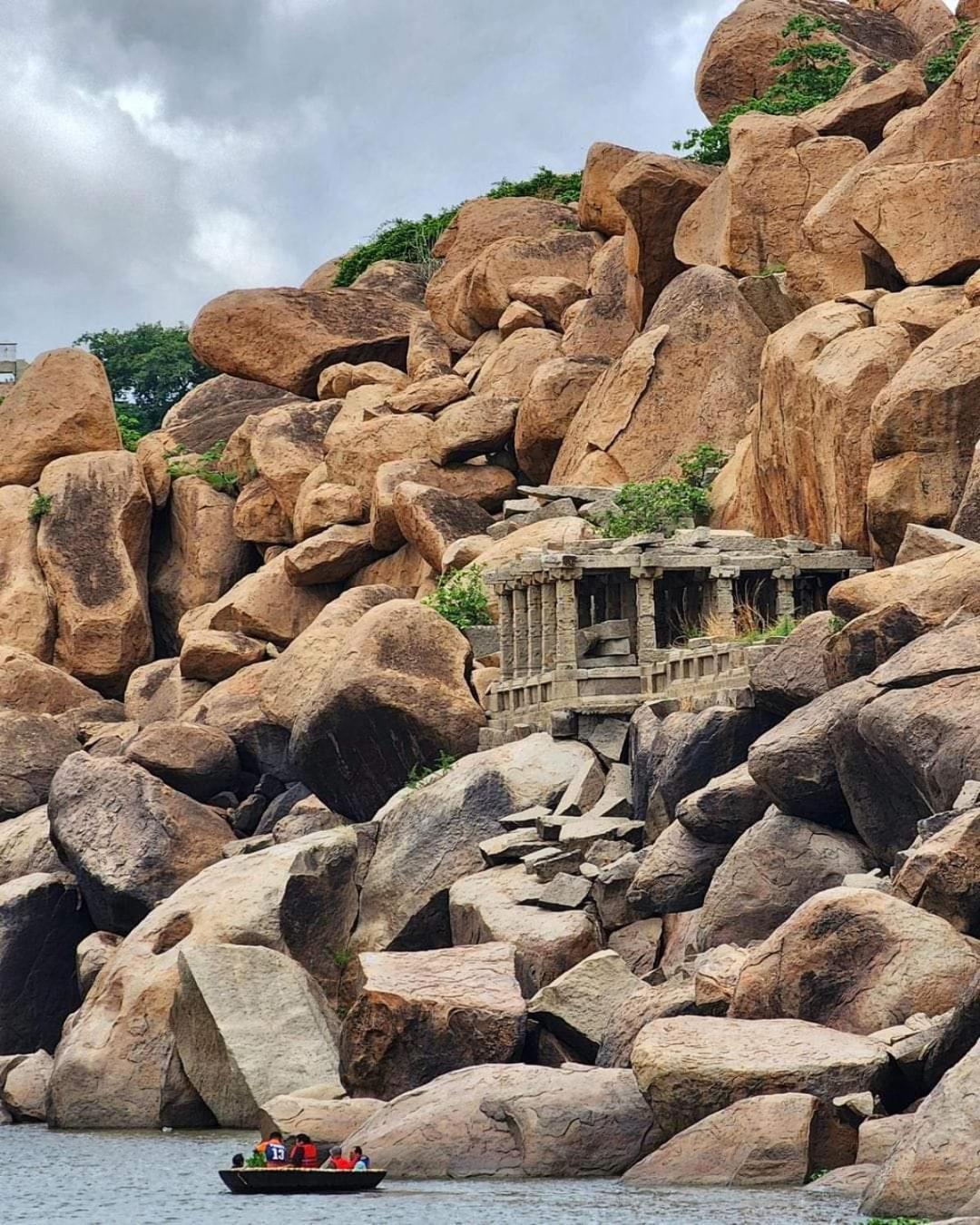 Vinayaka Homestay Hampi Esterno foto