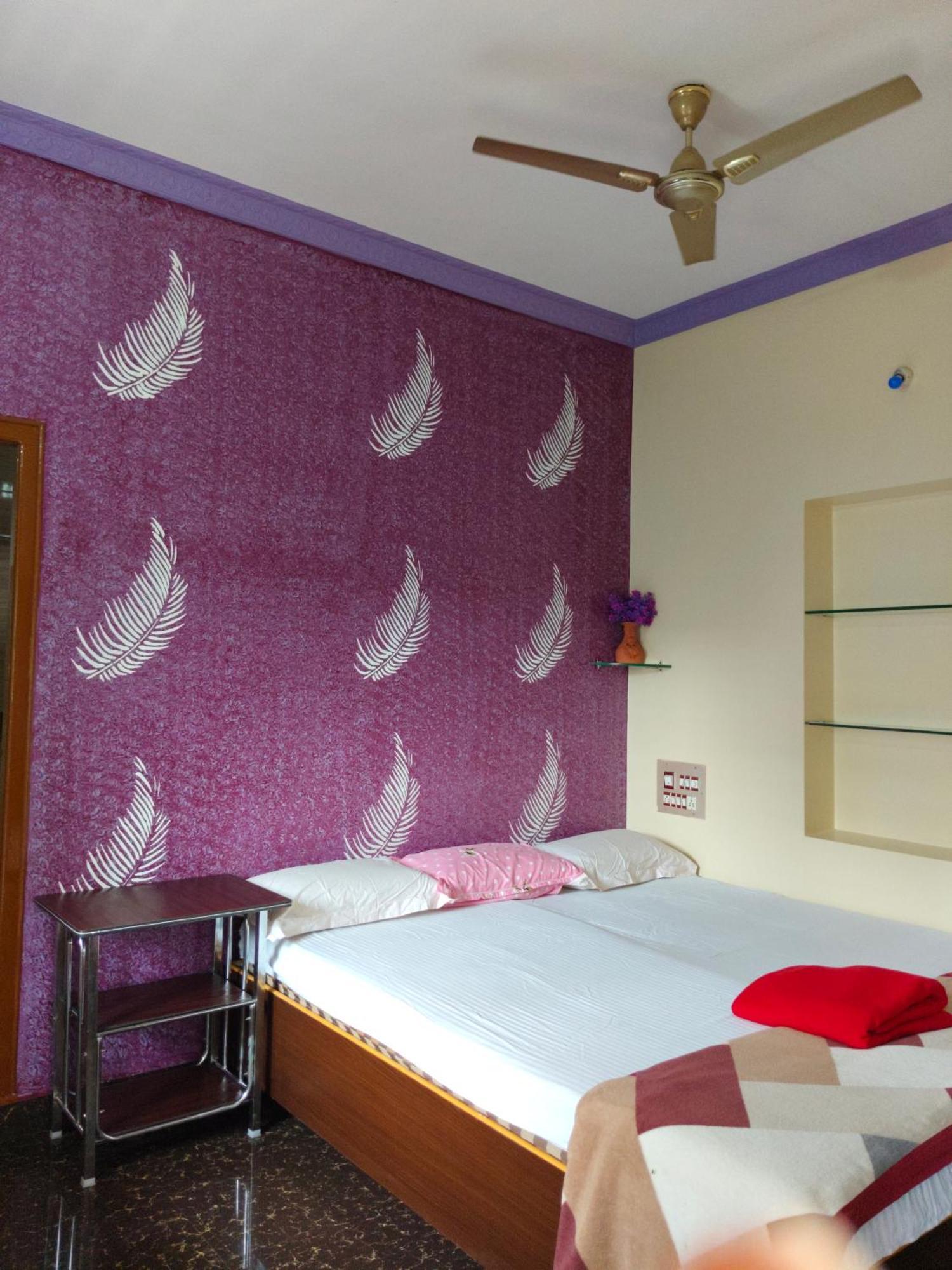 Vinayaka Homestay Hampi Esterno foto